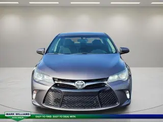 Toyota Camry 2015 SE 4 puertas Sedan