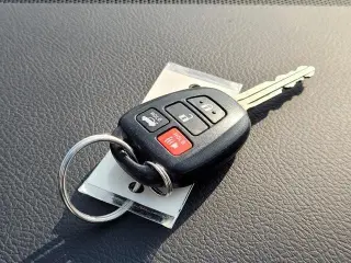 Toyota Camry 2015 SE 4 puertas Sedan
