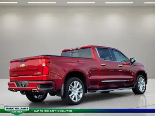 Chevrolet Silverado 1500 2022 4x4 High Country 4 puertas Cabina Crew 5.8 pies. Caja corta