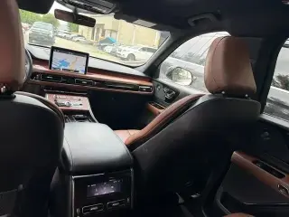 Lincoln Aviator 2023 Reserve 4 puertas SUV