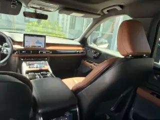 Lincoln Aviator 2023 Reserve 4 puertas SUV