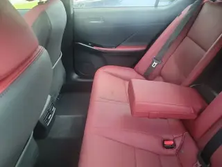 Lexus IS 300 2025 4 puertas Sedan