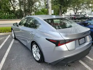 Lexus IS 300 2025 4 puertas Sedan