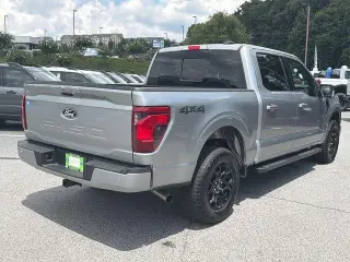 Ford F-150 2024 4x4 XLT 4 puertas SuperCrew 5.5 pies. SB