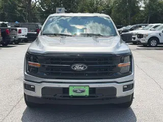 Ford F-150 2024 4x4 XLT 4 puertas SuperCrew 5.5 pies SB