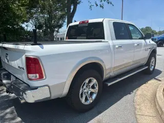 Ram 1500 2018 4x4 Laramie 4 puertas Cabina Crew 5.5 ft. SB Pickup