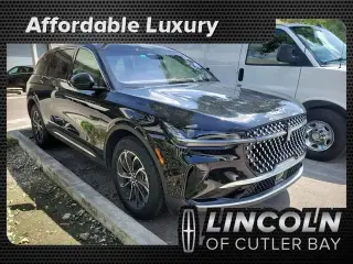 Lincoln Nautilus 2024 AWD Premiere 4 puertas SUV