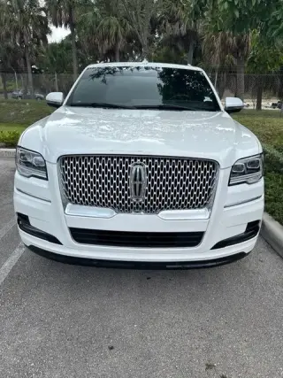 Lincoln Navigator 2022 4x2 Reserve 4 puertas SUV