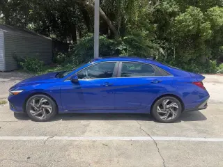 Hyundai ELANTRA 2025 SEL Conveniencia 4 puertas Sedan
