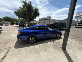 Hyundai ELANTRA 2025 SEL Conveniencia 4 puertas Sedan