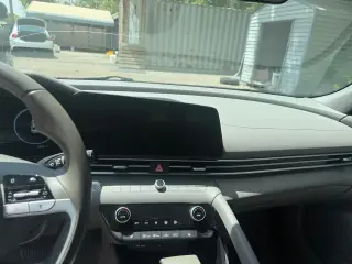 Hyundai ELANTRA 2025 SEL Conveniencia 4 puertas Sedan