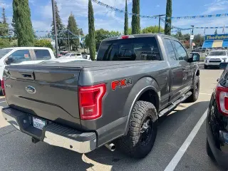 Ford F-150 2017 4x4 Lariat 4 puertas SuperCab 8 pies. LB