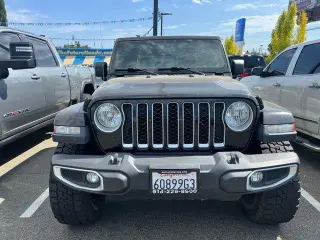 Jeep Gladiator 2020 4x4 Overland 4 puertas Crew Cab 5.0 pies. SB