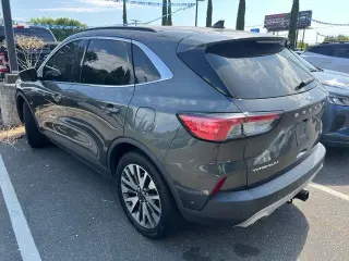 Ford Escape 2020 AWD Titanium 4 puertas SUV