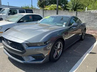 Ford Mustang 2025 EcoBoost 2 puertas Fastback