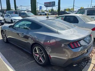 Ford Mustang 2025 EcoBoost 2 puertas Fastback