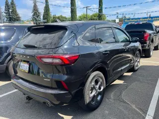 Ford Escape Híbrido 2023 AWD ST-Line Select 4 puertas SUV