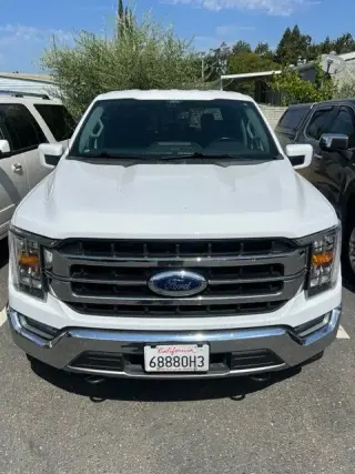 Ford F-150 2021 4x4 Lariat 4 puertas SuperCrew 5.5 pies SB