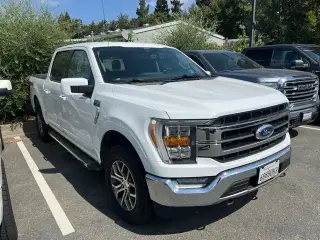 Ford F-150 2021 4x4 Lariat 4 puertas SuperCrew 5.5 pies SB