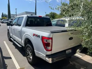 Ford F-150 2021 4x4 Lariat 4 puertas SuperCrew 5.5 pies SB