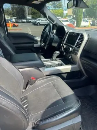 Ford F-150 2016 4x4 Lariat 4 puertas SuperCrew 5.5 pies. Caja corta