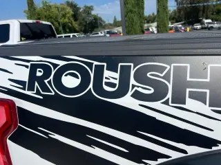 Ford F-150 2016 4x4 Lariat 4 puertas SuperCrew 5.5 pies. Caja corta