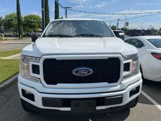 Ford F-150 2020 4x4 XL 4 puertas SuperCrew 5.5 pies. SB