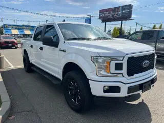 Ford F-150 2020 4x4 XL 4 puertas SuperCrew 5.5 pies. SB