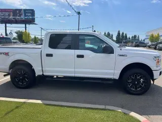 Ford F-150 2020 4x4 XL 4 puertas SuperCrew 5.5 pies. SB