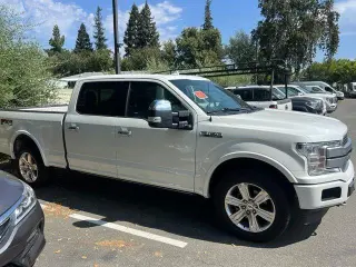 Ford F-150 2020 4x4 XL 4 puertas SuperCrew 6.5 pies. SB