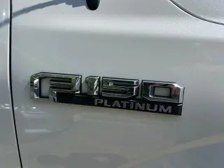 Ford F-150 2020 4x4 XL 4 puertas SuperCrew 6.5 pies. SB