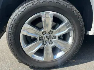 Ford F-150 2020 4x4 XL 4 puertas SuperCrew 6.5 pies. SB