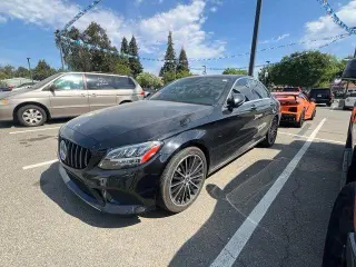Mercedes-Benz Clase C 2021 C 300 4 puertas Sedan