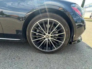 Mercedes-Benz Clase C 2021 C 300 4 puertas Sedan