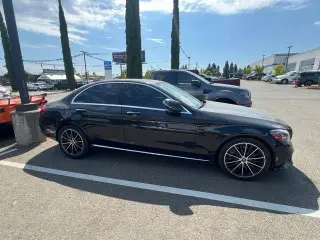Mercedes-Benz Clase C 2021 C 300 4 puertas Sedan