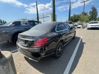 Mercedes-Benz Clase C 2021 C 300 4 puertas Sedan