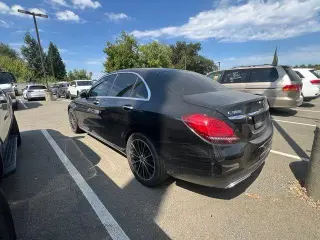 Mercedes-Benz Clase C 2021 C 300 4 puertas Sedan