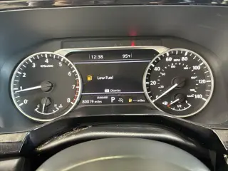 Nissan Pathfinder 2022 SL 4 puertas SUV