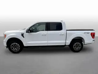 Ford F-150 2023 4x4 XLT 4 puertas SuperCrew 5.5 pies. SB