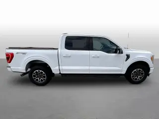 Ford F-150 2023 4x4 XLT 4 puertas SuperCrew 5.5 pies. SB