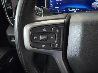 Chevrolet Silverado 1500 2024 4x4 LTZ 4 puertas Cabina Crew 5.8 pies. Caja corta