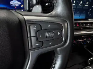 Chevrolet Silverado 1500 2024 4x4 LTZ 4 puertas Cabina Crew 5.8 pies. Caja corta