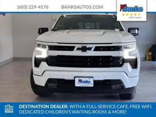 Chevrolet Silverado 1500 2024 4x4 RST 4 puertas Cabina Crew 5.8 pies. Caja corta