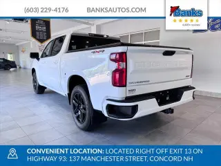 Chevrolet Silverado 1500 2024 4x4 RST 4 puertas Cabina Crew 5.8 pies. Caja corta