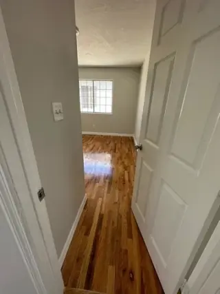 RENTO HABITACIÓN SOLO O PAREJA