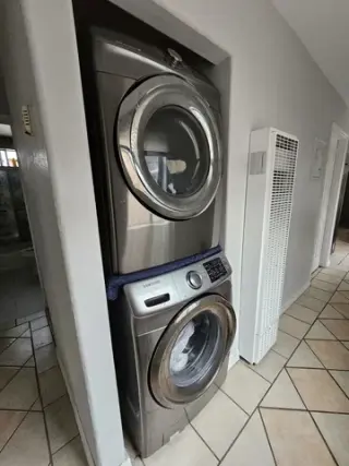 RENTO HABITACIÓN SOLO O PAREJA