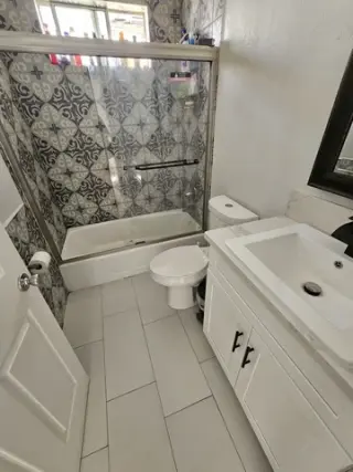 RENTO HABITACIÓN SOLO O PAREJA