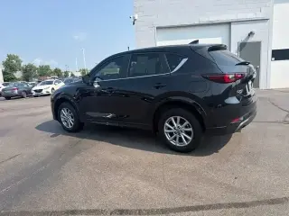 Mazda CX-5 2024 AWD 2.5 S Preferred 4 puertas SUV