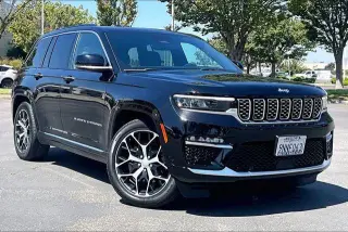 Jeep Grand Cherokee 2024 4x4 Summit 4xe 4 puertas SUV