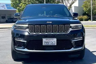 Jeep Grand Cherokee 2024 4x4 Summit 4xe 4 puertas SUV
